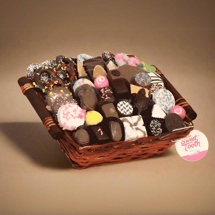 Classic Holiday Rectangle Basket