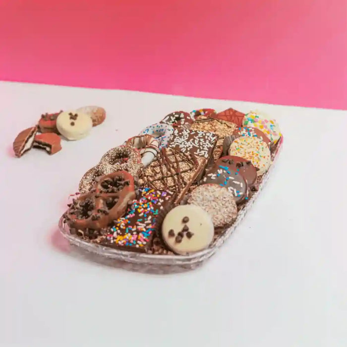Small Pretzel & Oreo Tray: Congratulations