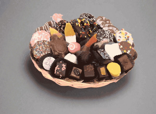 Small Round Sympathy Chocolate Gift Basket featuring 27 assorted parve chocolates and candies, elegantly arranged for thoughtful gifting.