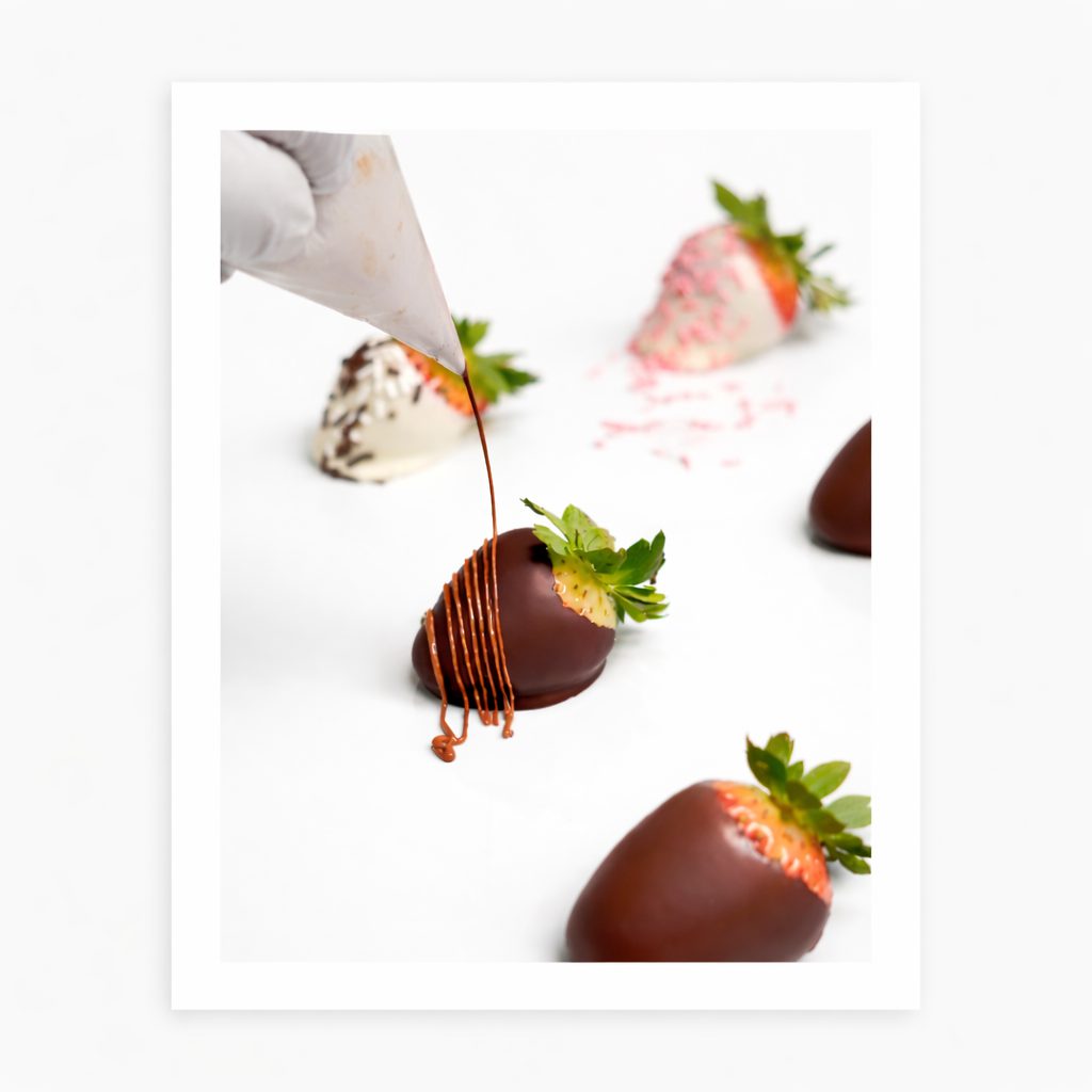 Father's Day Chocolate Covered Strawberries from The Sweet Tooth