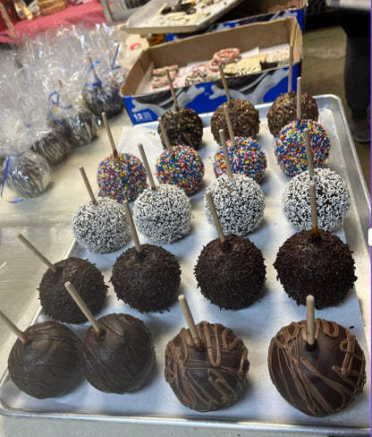 Sukkot-Dark Chocolate Caramel Apple from The Sweet Tooth