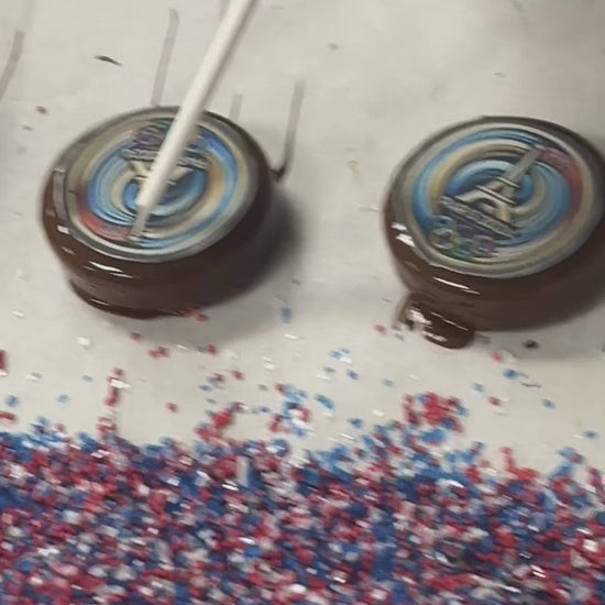 Custom logo Oreos